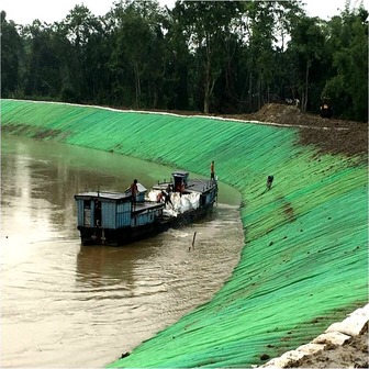 Slope Erosion Control with Tech GeoMattress