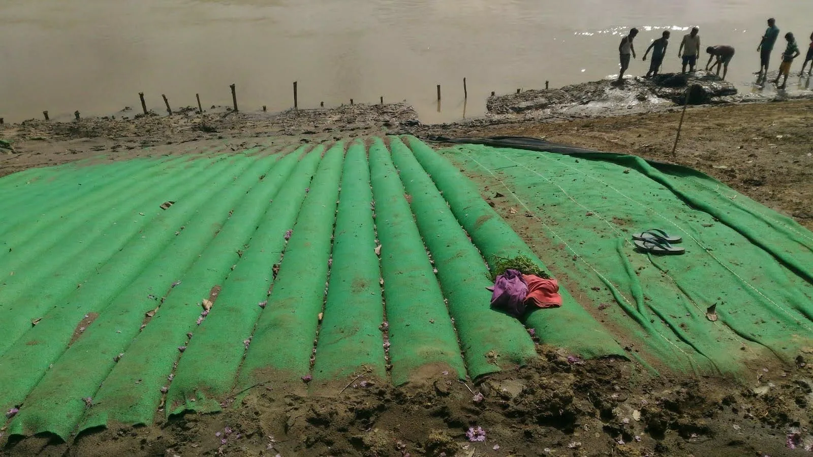 FLOOD MITIGATION & RIVER BANK PROTECTION USING TECH GEOMATTRESS ALONG BRAHMAPUTRA RIVER BANK, NORTH LAKHIMPUR, ASSAM
