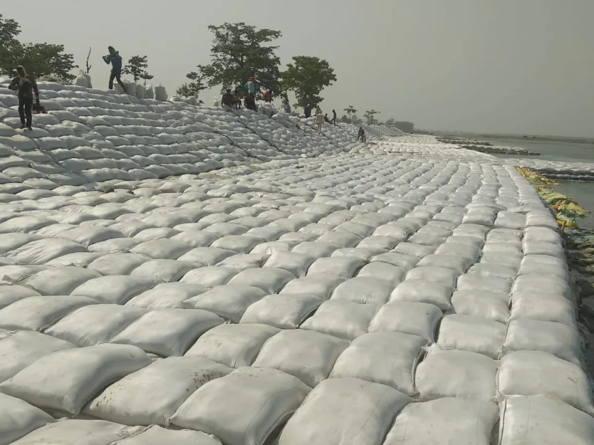 Land Reclamation & Offshore Containment
