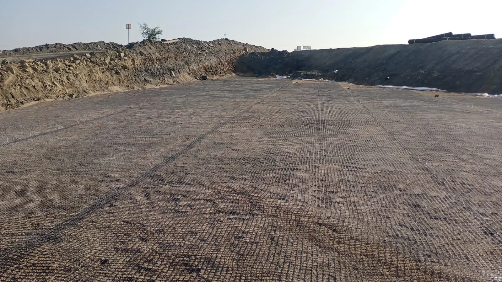 Industrial platform geocell stabilisation works