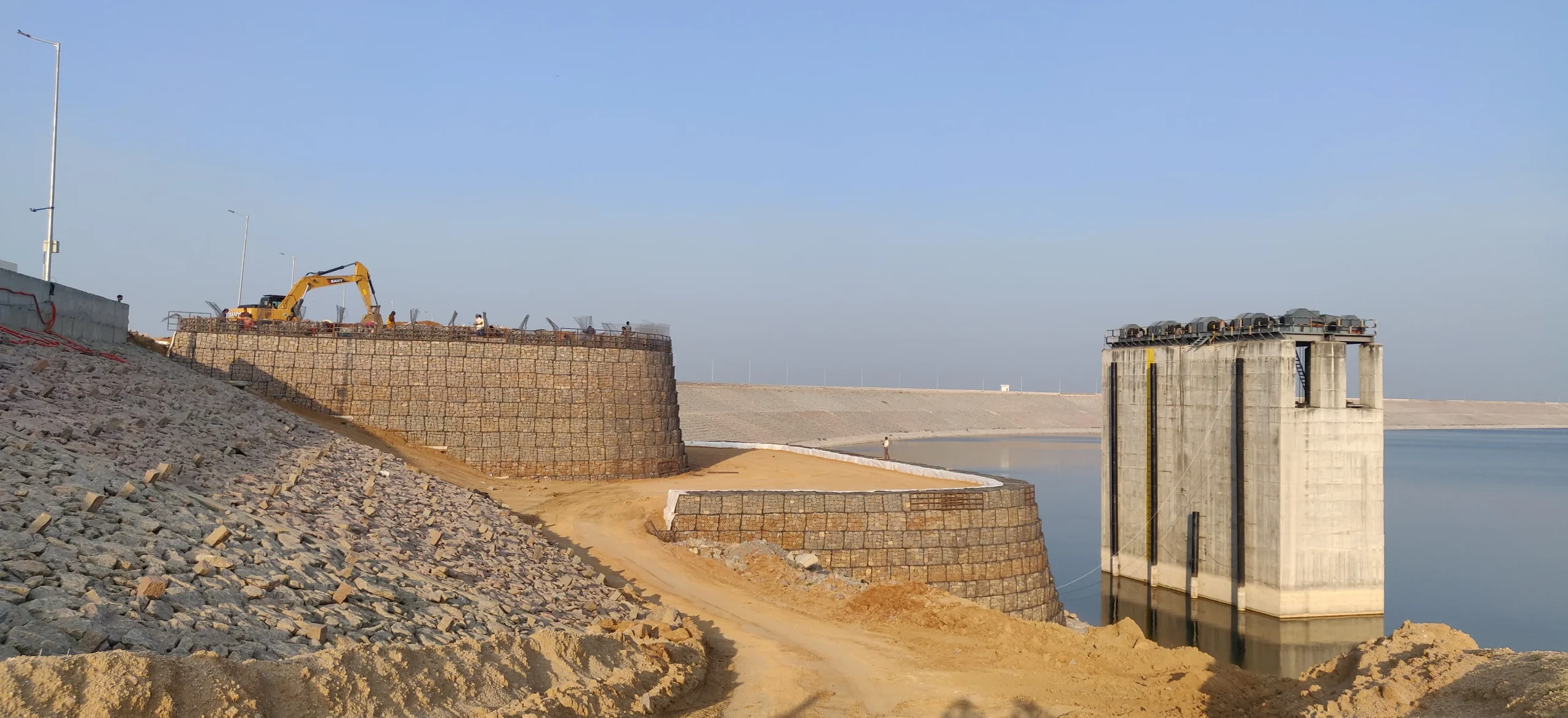 Water infrastructure geosynthetic works
